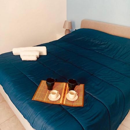 Appartement La Casa Di Re Ferdinando II à Naples Extérieur photo